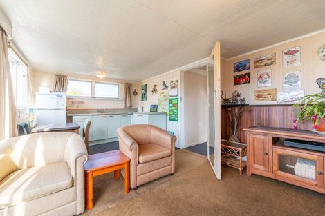 Photo of property in 3 Railway Terrace, Glenavy, Waimate, 7980