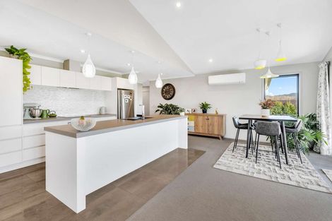 Photo of property in 19 Lady Jocelyn Place, Whitianga, 3510