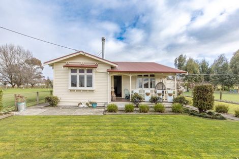 Photo of property in 32 Lindsay Road, Waipukurau, 4283