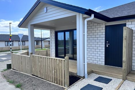 Photo of property in 12 Rorotu Avenue, Karaka, Papakura, 2113
