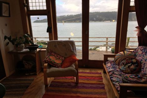 Photo of property in 35 Grafton Road, Roseneath, Wellington, 6011