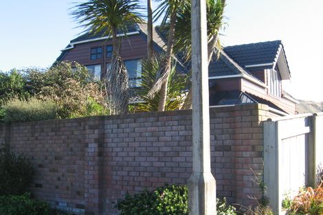 Photo of property in 12 Montrose Grove, Churton Park, Wellington, 6037