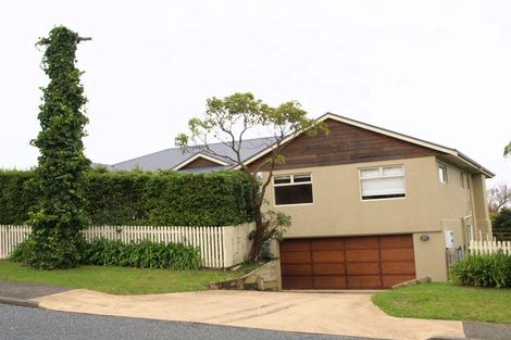 Photo of property in 72 Cockle Bay Road, Cockle Bay, Auckland, 2014