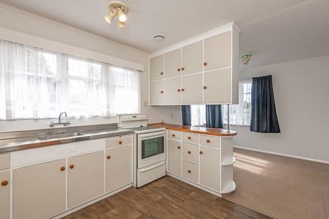 Photo of property in 8 Blenheim Place, Feilding, 4702