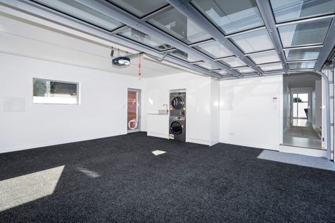 Photo of property in 88 Marine Parade, Mount Maunganui, 3116