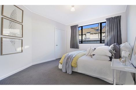 Photo of property in 6 Jennings Place, Rangiora, 7400