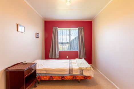 Photo of property in 27 George Street, Pahiatua, 4910