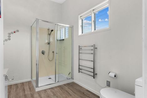 Photo of property in 4 Te Whai Street, Mangawhai Heads, Mangawhai, 0505