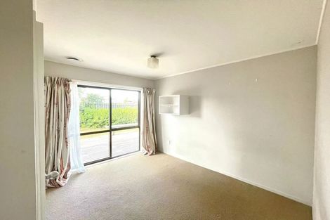 Photo of property in 2/26 Zelda Avenue, Clover Park, Auckland, 2023