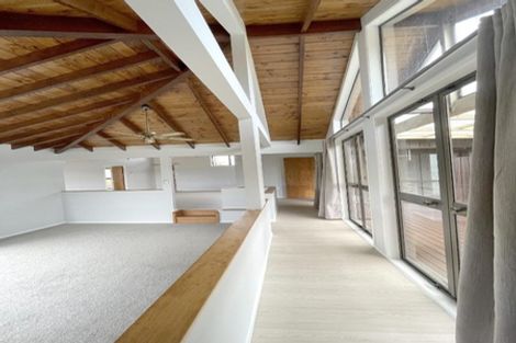 Photo of property in 69 Sunny Crescent, Huapai, Kumeu, 0810