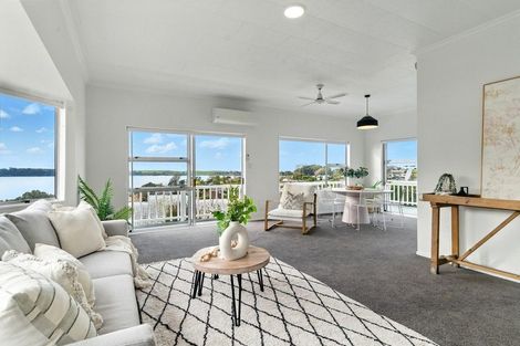 Photo of property in 21 Bramley Drive, Omokoroa, 3114