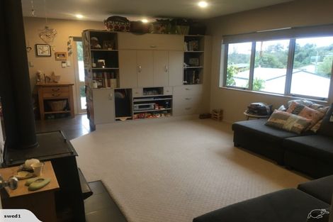 Photo of property in 36 Oxford Road, Lake Rotoma, Rotorua, 3074