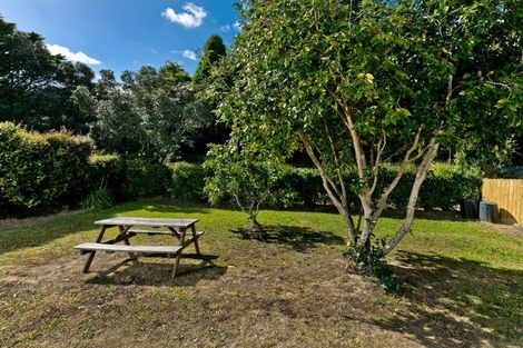 Photo of property in 2/20 Scarlock Avenue, Browns Bay, Auckland, 0630