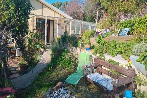 Photo of property in 42 Jessop Street, South Hill, Oamaru, 9400
