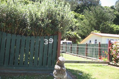 Photo of property in 39 Lyndhurst Avenue, Maketu, Te Puke, 3189