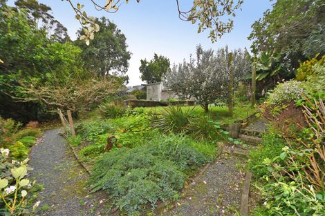 Photo of property in 51 Barrier View Road, Leigh, 0985