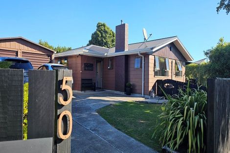 Photo of property in 50 Cascade Crescent, Westbrook, Palmerston North, 4412