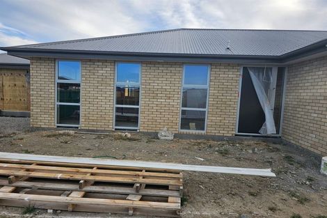 Photo of property in 39 Chambers Avenue, Woodend, 7691