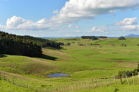 Photo of property in 495 Glenmohr Road, Waipu, 0582