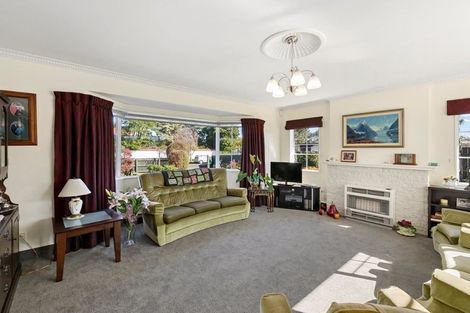 Photo of property in 32 Andrew Street, Waikanae, 5036