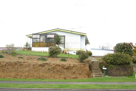 Photo of property in 3 Ballantrae Place, Highlands Park, New Plymouth, 4312