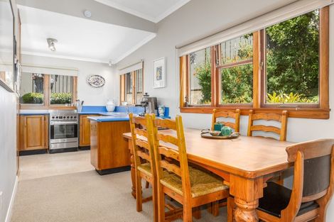 Photo of property in 88 Paremata Road, Paremata, Porirua, 5024