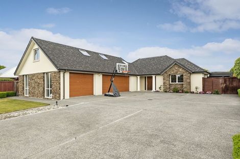 Photo of property in 18 Lochmore Street, Bishopdale, Christchurch, 8051