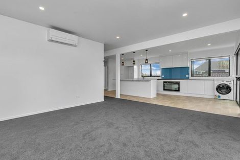 Photo of property in 7/19 Milton Road, Orewa, 0931