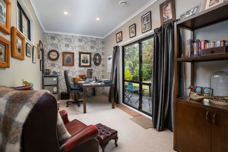 Photo of property in 13c Reading Street, Greytown, 5712
