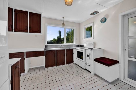 Photo of property in 100a Queens Road, Glen Avon, New Plymouth, 4312