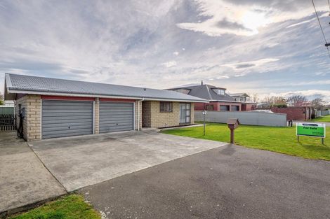 Photo of property in 74 Mackenzie Street, Winton, 9720