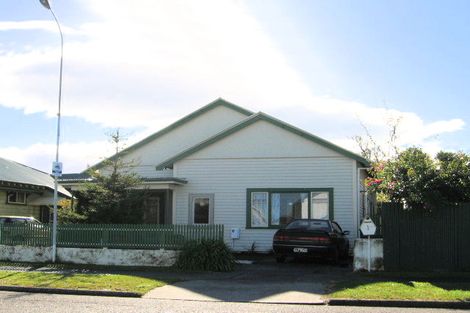 Photo of property in 1 Kinross White Street, Napier South, Napier, 4110