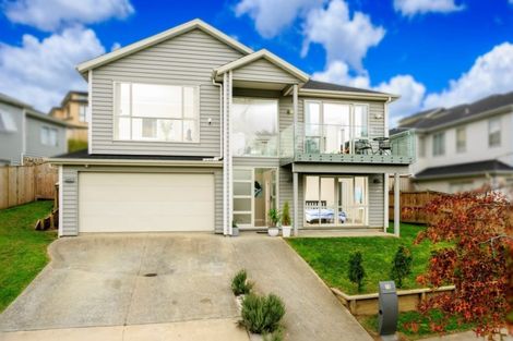 Photo of property in 15 Korihi Drive, Swanson, Auckland, 0614