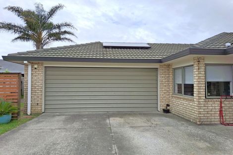 Photo of property in 32 Katerini Grove, Papamoa Beach, Papamoa, 3118