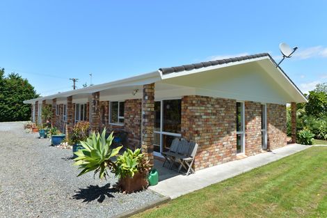 Photo of property in 444 Paparoa Road, Mangapai, Whangarei, 0178