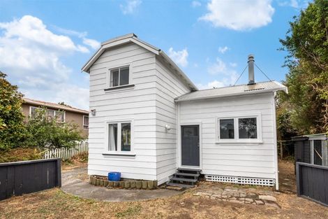 Photo of property in 58 Conclusion Street, Ascot Park, Porirua, 5024