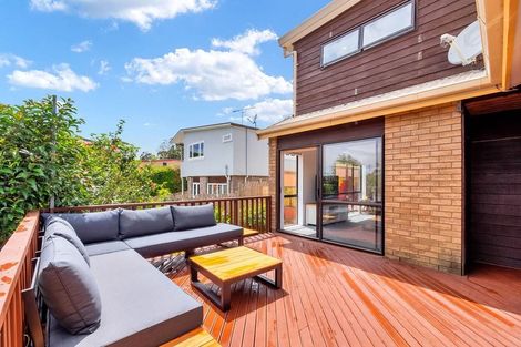 Photo of property in 1 Tiri View Place, Waiake, Auckland, 0630