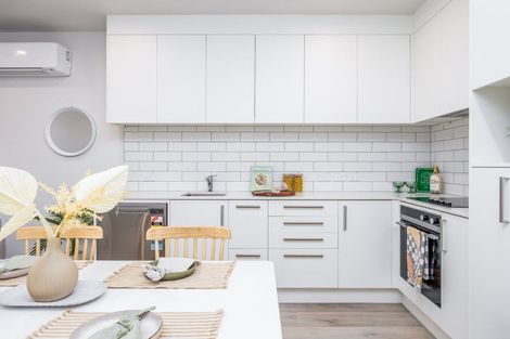 Photo of property in 201/2 Torino Street, Point England, Auckland, 1072