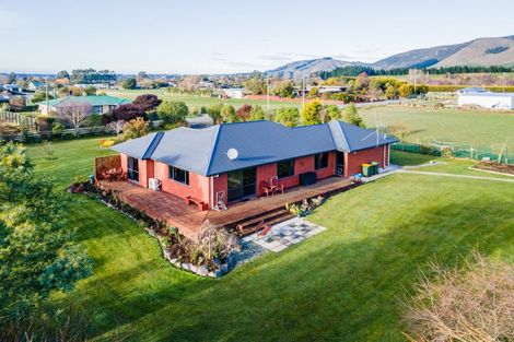 Photo of property in 11 Hunts Road, Waimate, 7978
