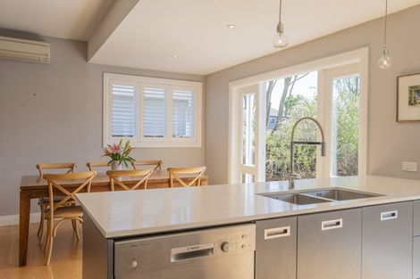 Photo of property in 9 Malcolm Avenue, Cashmere, Christchurch, 8022