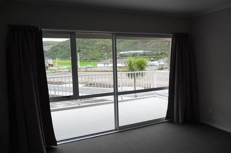 Photo of property in 95 Farmer Crescent, Taita, Lower Hutt, 5011