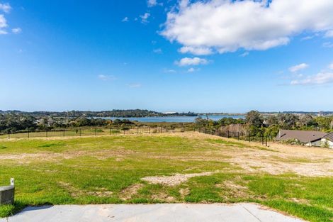Photo of property in 48 Old Waipu Road, Mangawhai, 0505