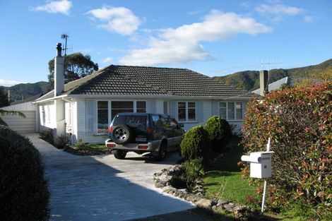 Photo of property in 13 Norfolk Street, Wainuiomata, Lower Hutt, 5014