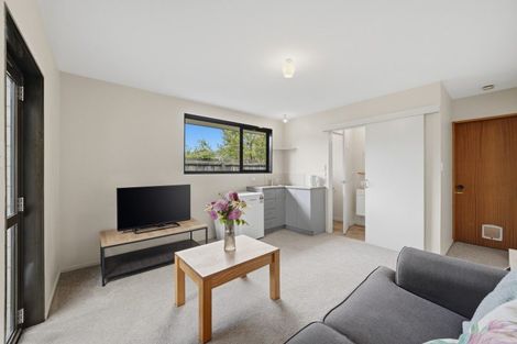 Photo of property in 6 Redwood Place, Oxford, 7430