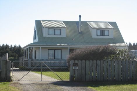 Photo of property in 582 Waitarere Beach Road, Waitarere Beach, Levin, 5510