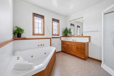 Photo of property in 195 Coronation Avenue, Welbourn, New Plymouth, 4310