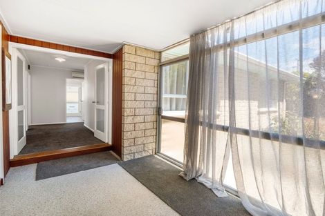 Photo of property in 37 Awamoa Road, Holmes Hill, Oamaru, 9401