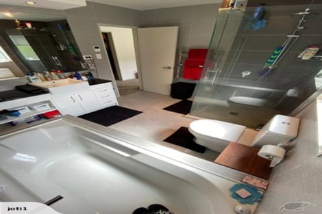 Photo of property in 22 Marwan Crescent, The Gardens, Auckland, 2105