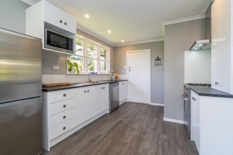 Photo of property in 86 Koremata Street, Green Island, Dunedin, 9018