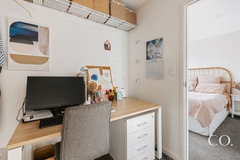 Photo of property in 15 Furlong Road, Papamoa, 3118